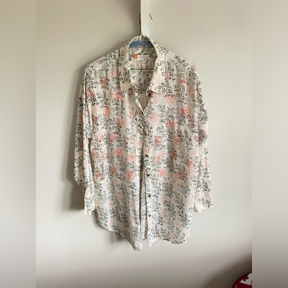 Anthropologie enchanted Embroidered Button Down Shirt Size M - Picture 4 of 4